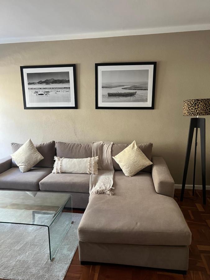 Appartement Sea Point Kingsgate No 10 à Le Cap Extérieur photo